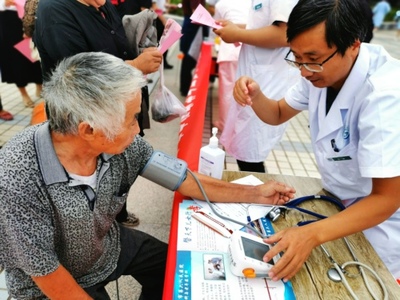 2020年周口市啟動阿爾茨海默病預防與干預宣傳活動，社會經濟咨詢服務助力健康老齡化